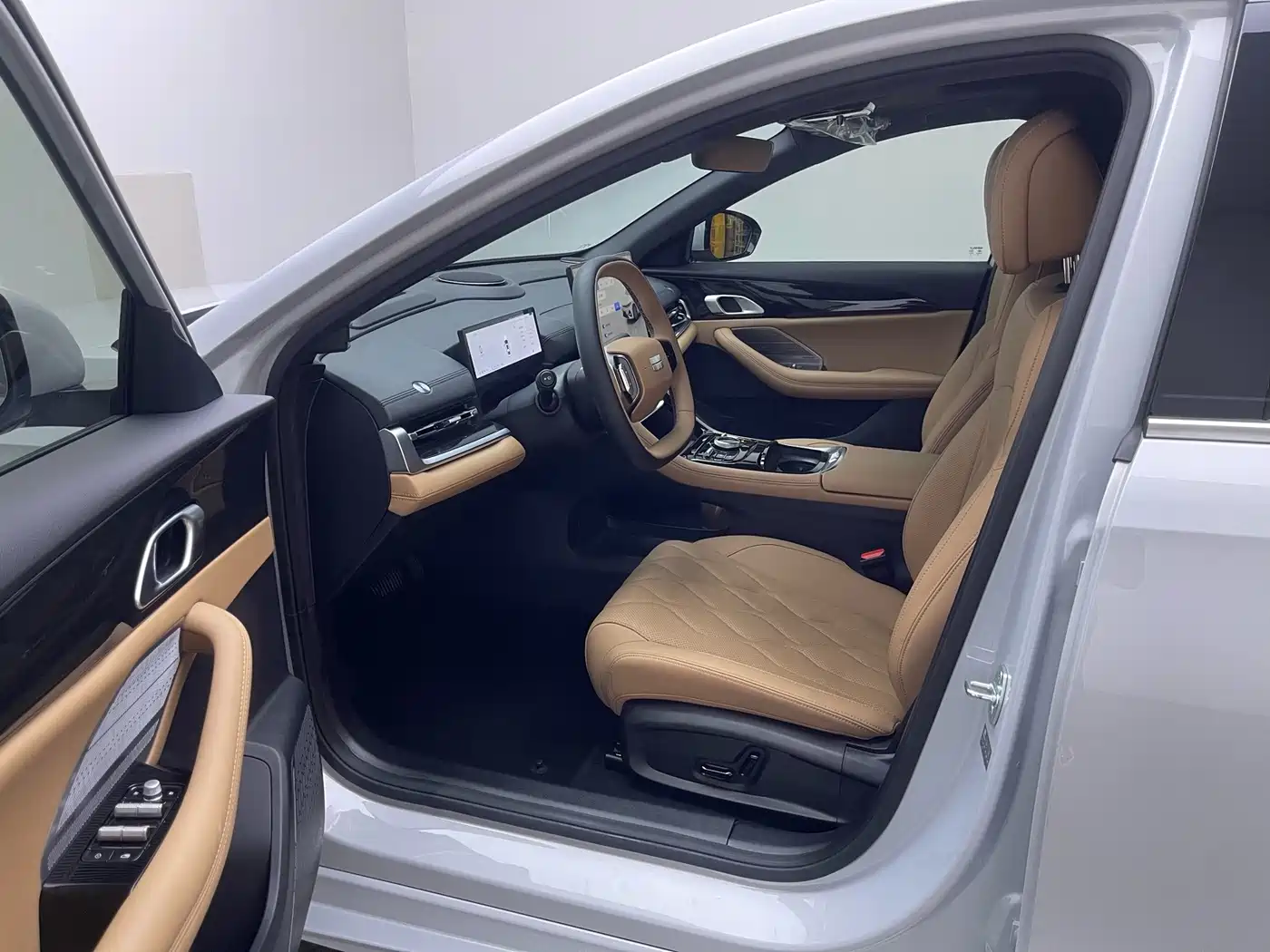 Geely Galaxy Galaxy A7 2025 2025 EM-i 150km Explorer+ Edition