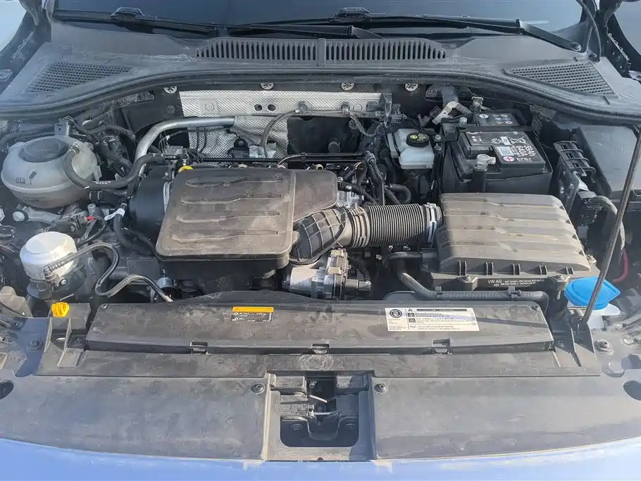 Volkswagen Lavida 2024 Model 1.5L Automatic Full Comfort Edition фото 10
