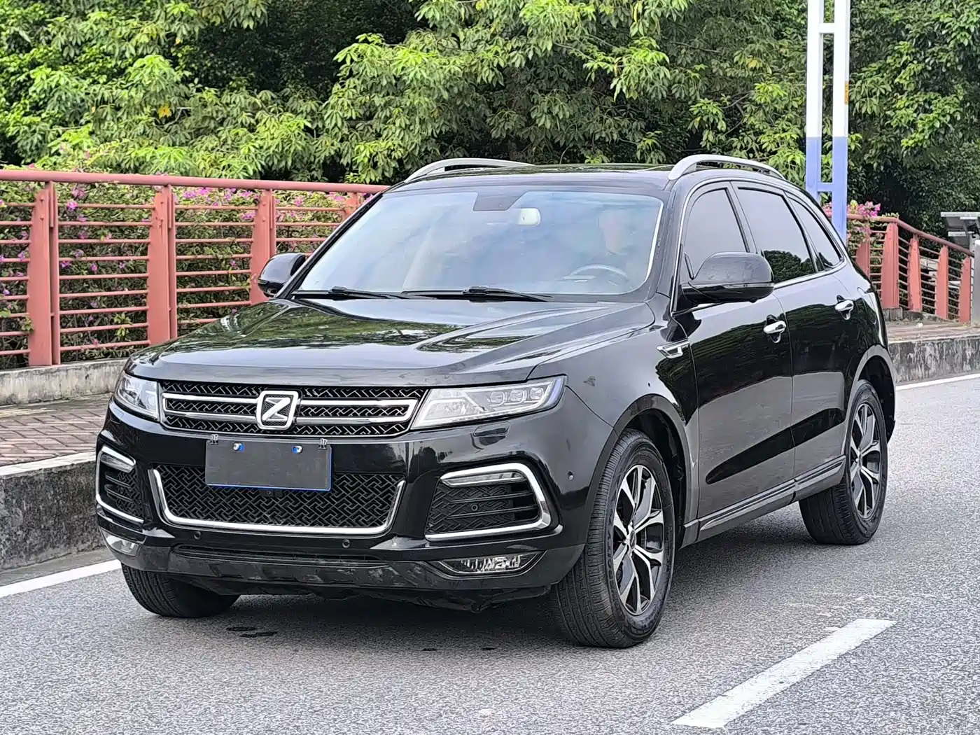 2017 Zotye T600