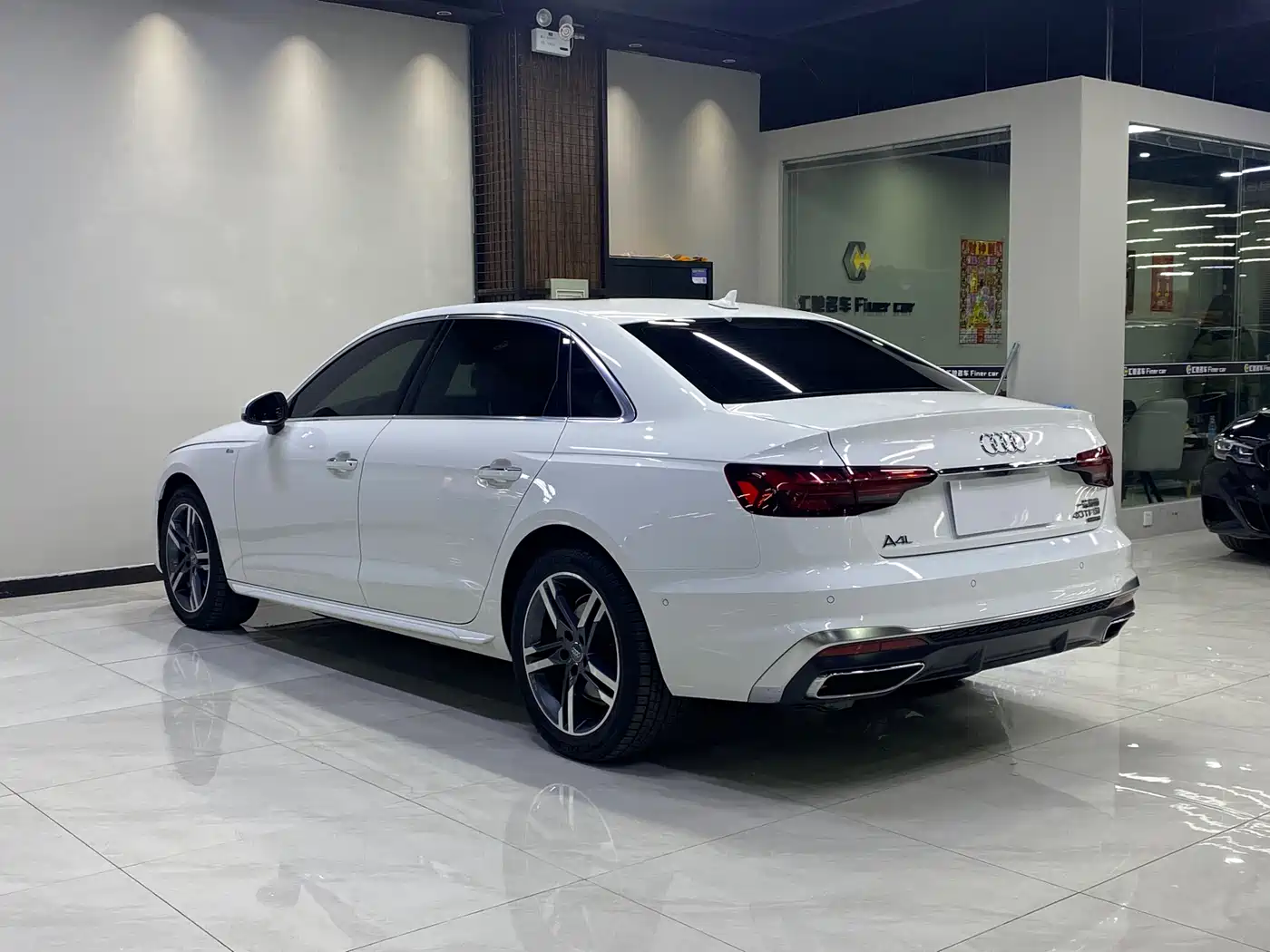 Audi A4L 2020 40 TFSI quattro Luxury Dynamic фото 22