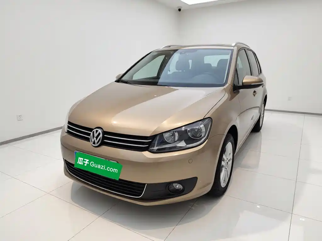 Volkswagen Touran 2016 2015 1.4T DSG Comfort Edition 5-seater