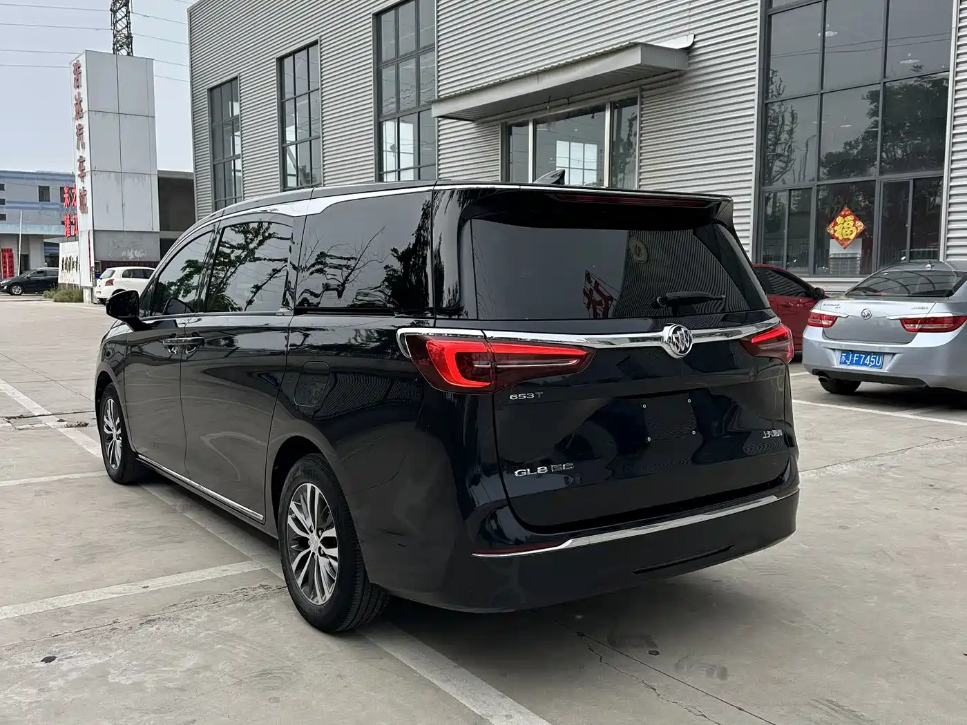 BUICK GL8