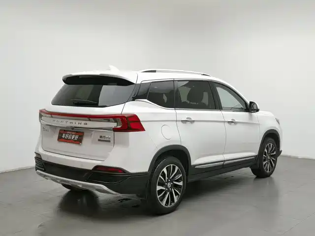 Dongfeng Fengxing Fengxing T5 2018 230T CVT Smart Enjoy Type — фото 2