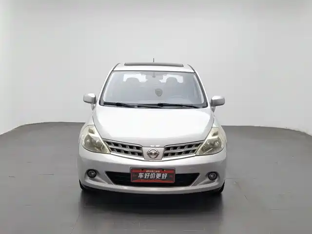 Nissan Tiida 2008 1.6L Automatic Smart Edition — фото 3