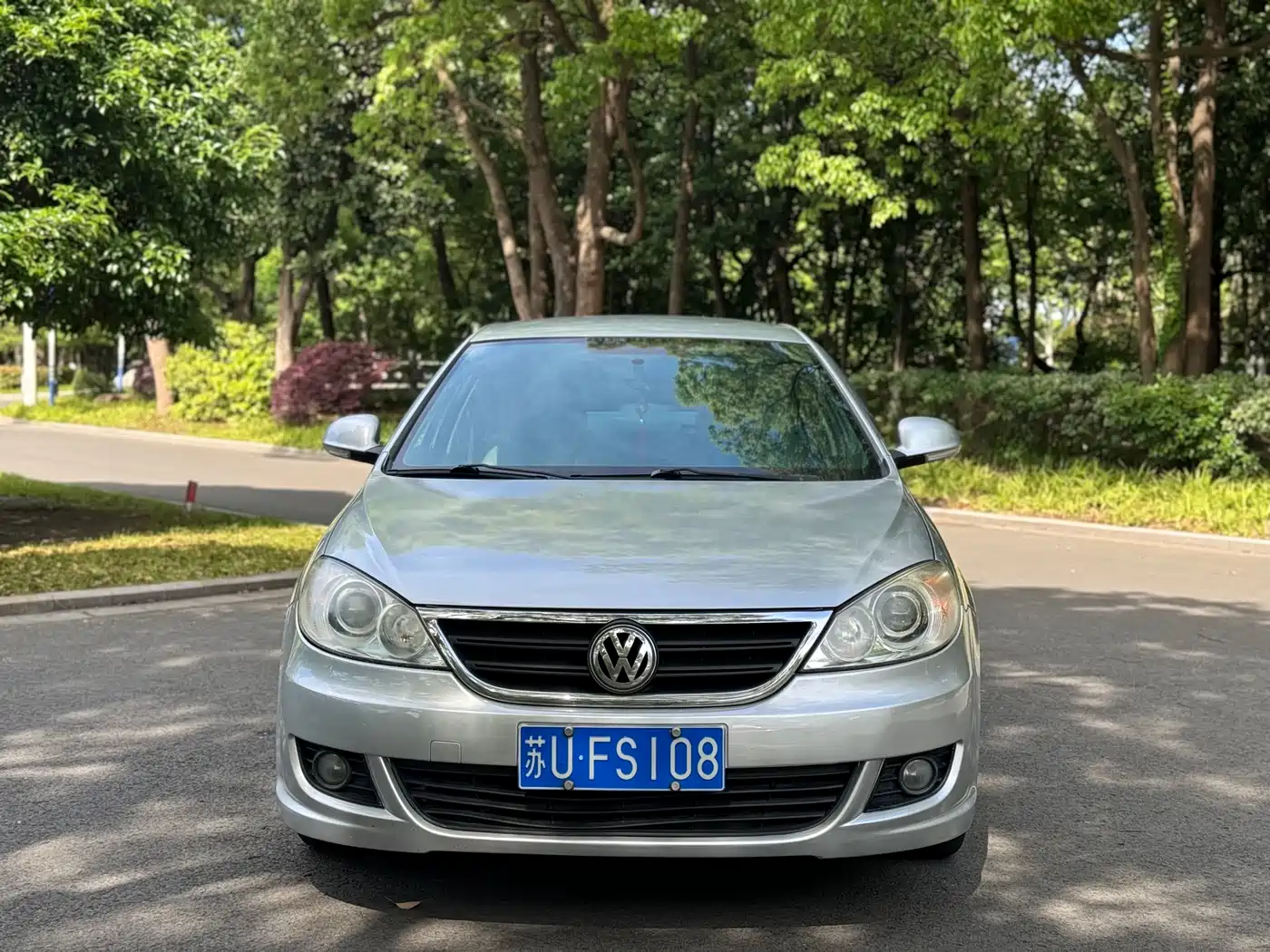 Volkswagen Lavida 2011 2011 1.6L Automatic Pinya Edition