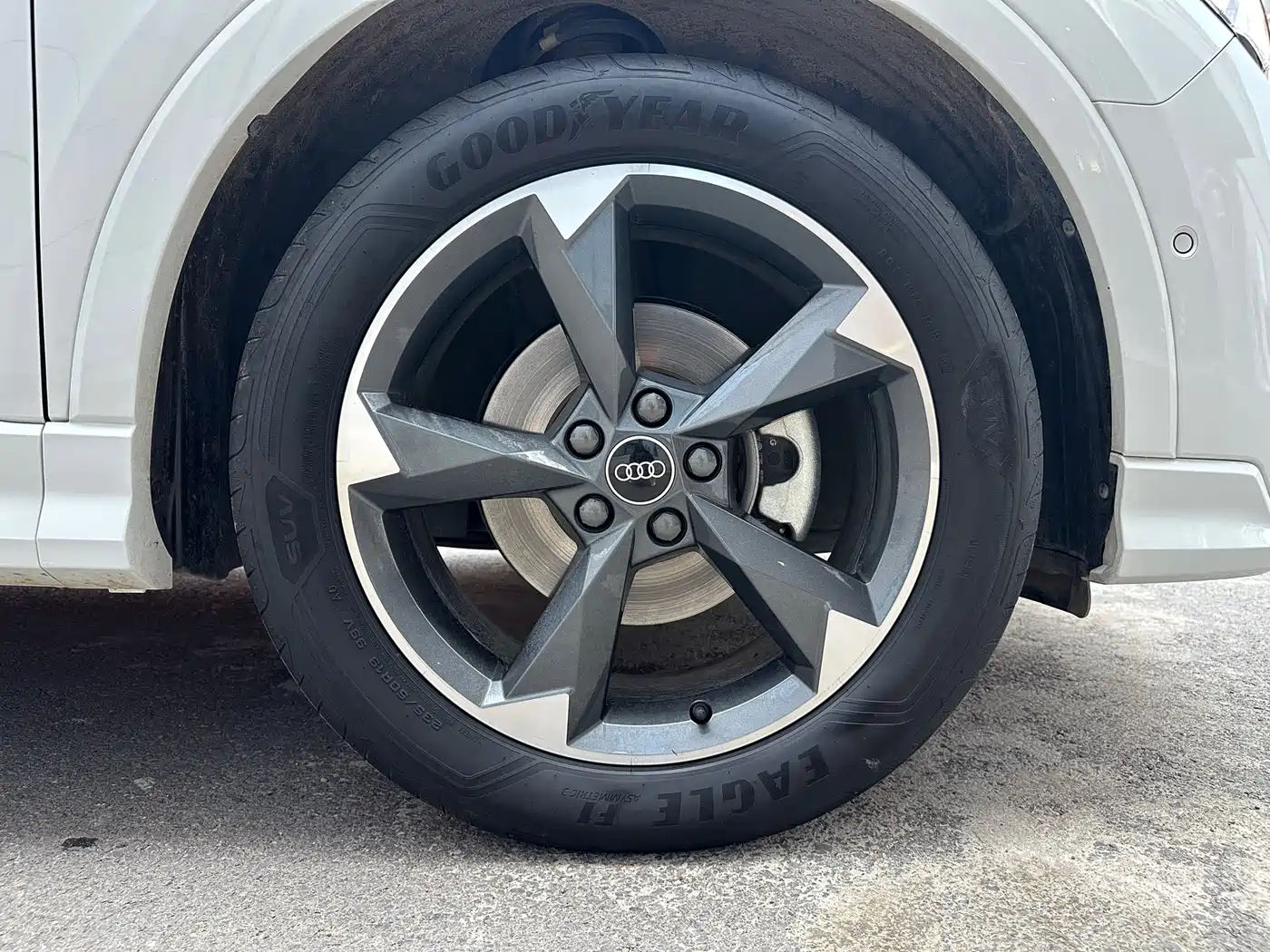 Audi Q3 2023 35 TFSI Fashion Dynamic (1.4T) фото 23