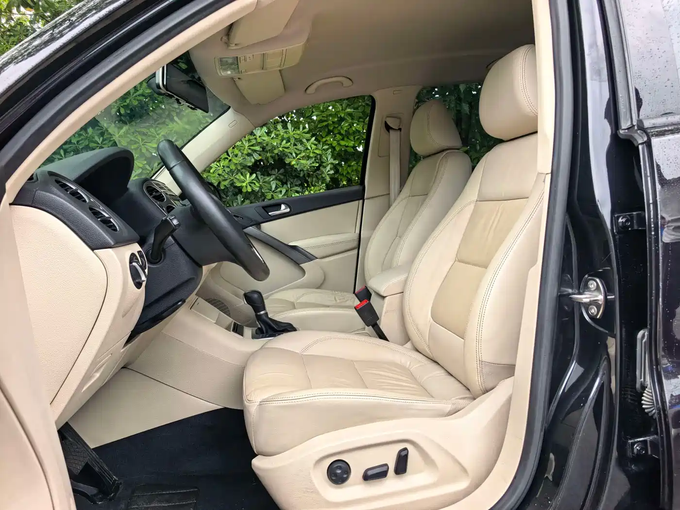Volkswagen Tiguan 2012 1.8TSI Automatic 4WD Elite Edition фото 9