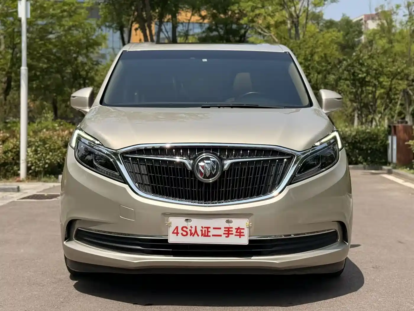 Buick GL8 2017 ES 28T Premium China V фото 3