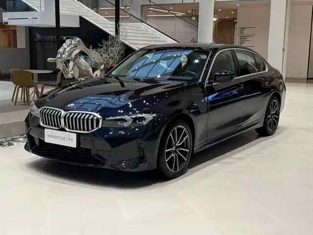 BMW 3 Series 2024 320Li M Sport Package — фото 1