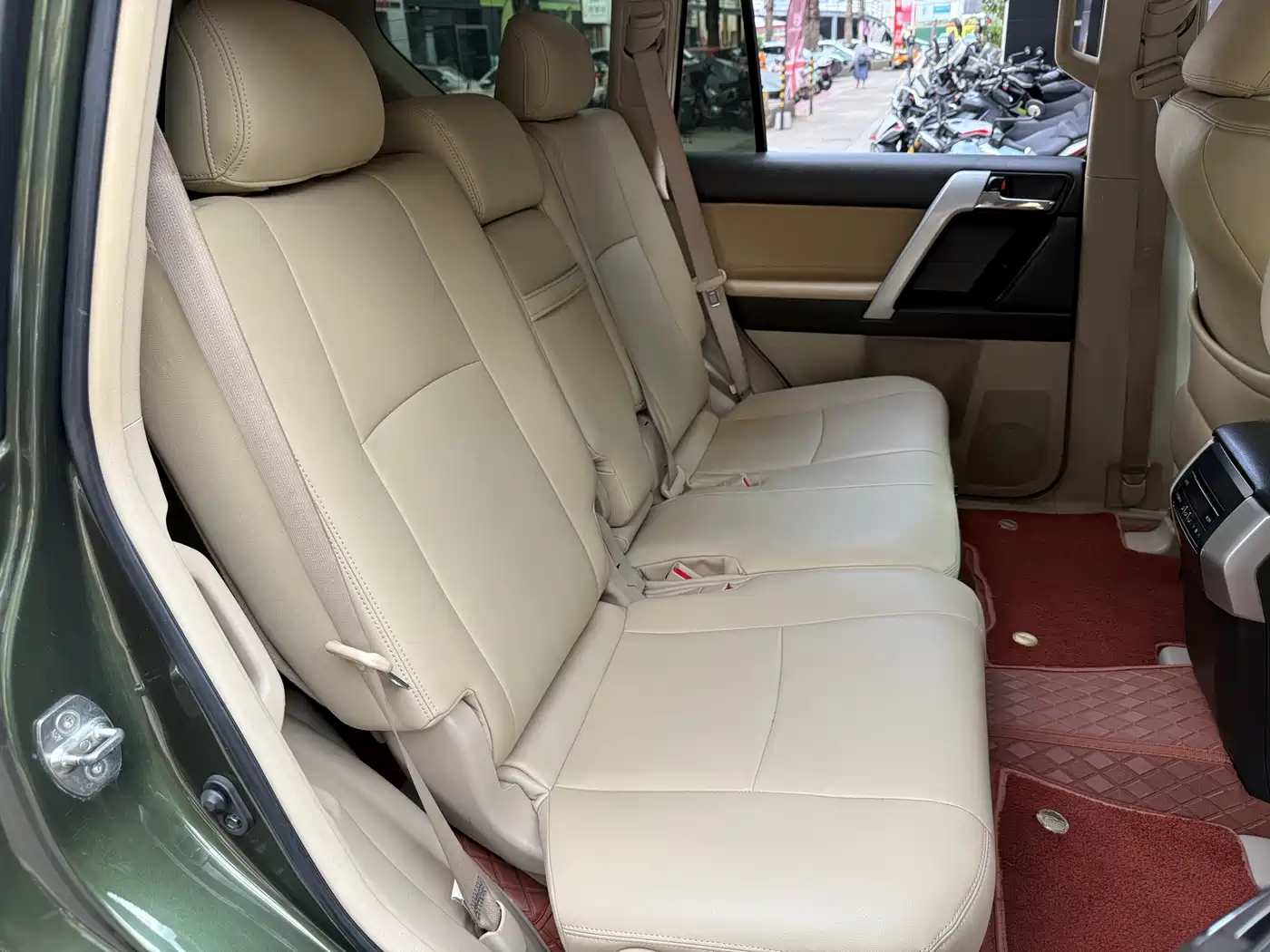 Toyota Prado 2010 4.0L Automatic TX фото 25