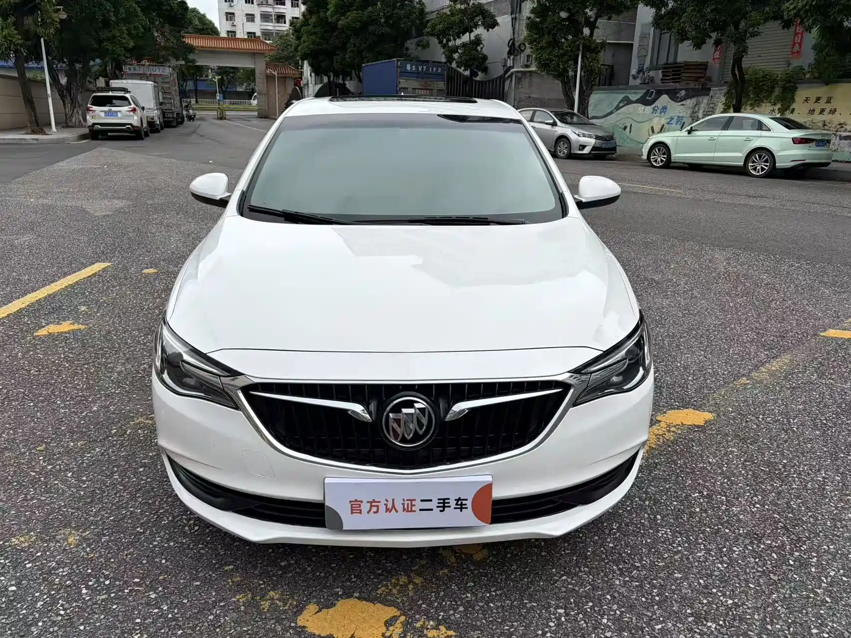 Фото 2 - Buick Excelle