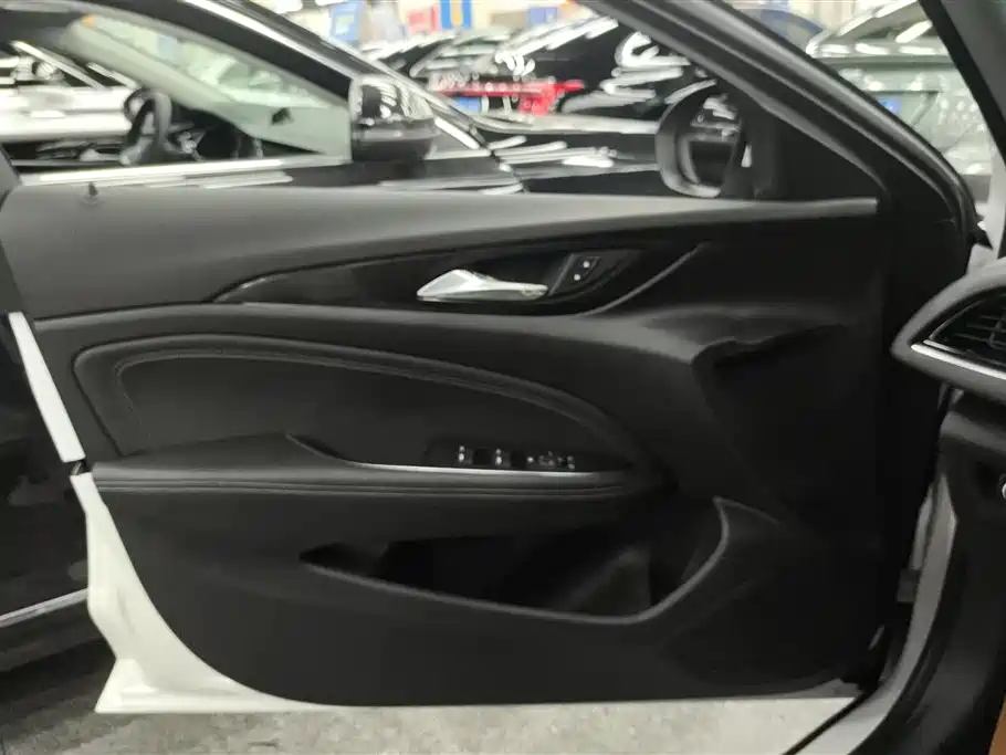 Buick Regal 2024 Facelift 25T Super Enjoy Edition фото 7
