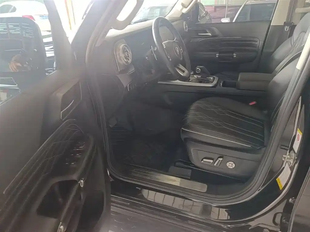 Tank 300 2021 Off-road Edition 2.0T Challenger фото 16