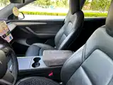 صورة 10 - Tesla Model Y
