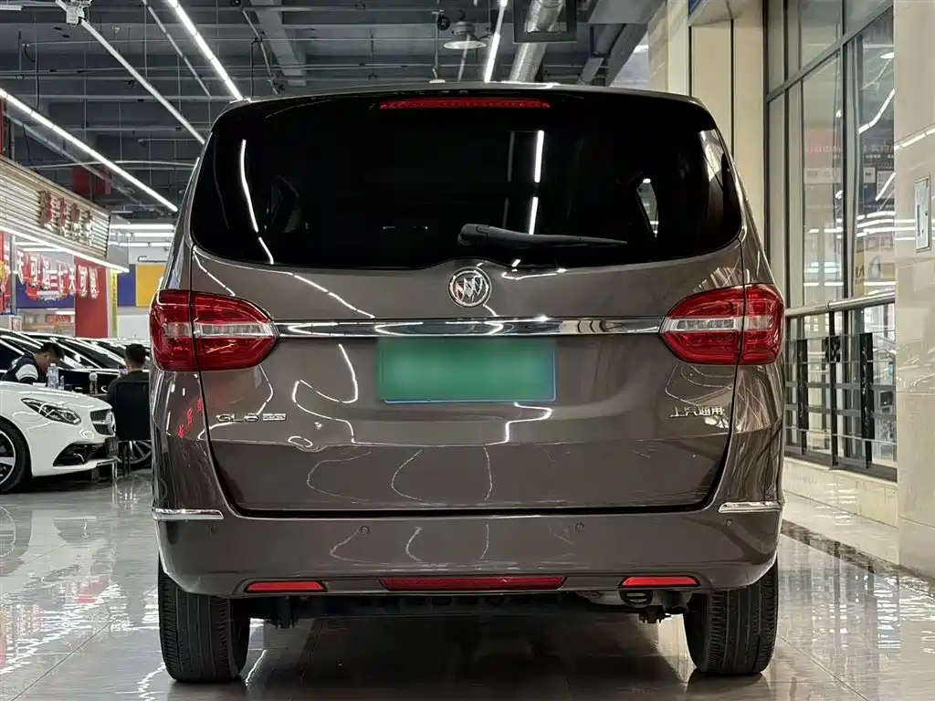 Buick GL8 2017 25S Luxury China V фото 6
