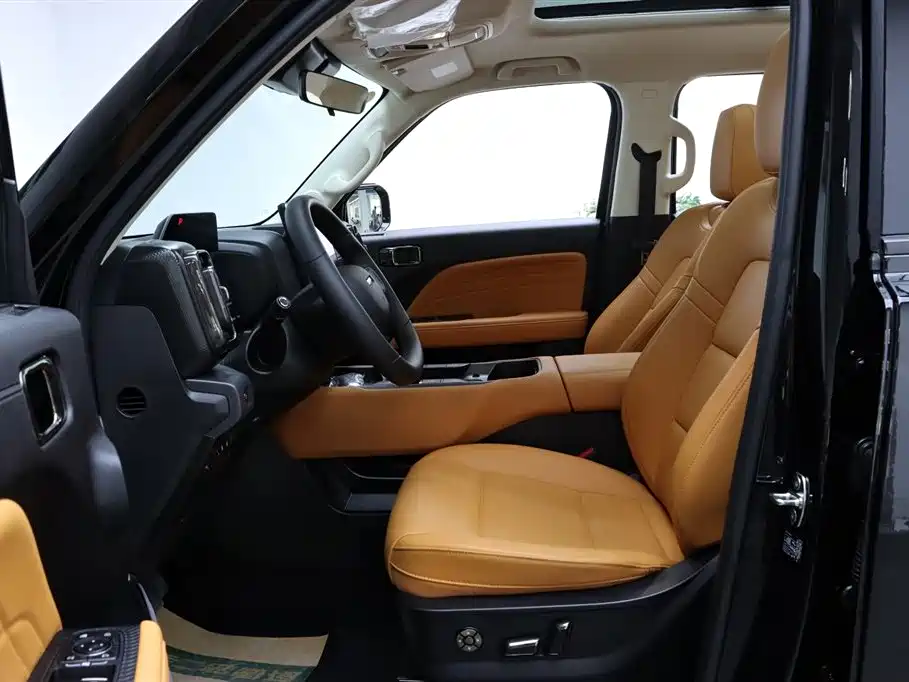Haval Meng Long NEV 2026 Hi4 102 фото 15
