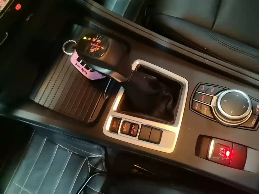 BMW 1 Series 2019 118i Fashion Edition фото 14