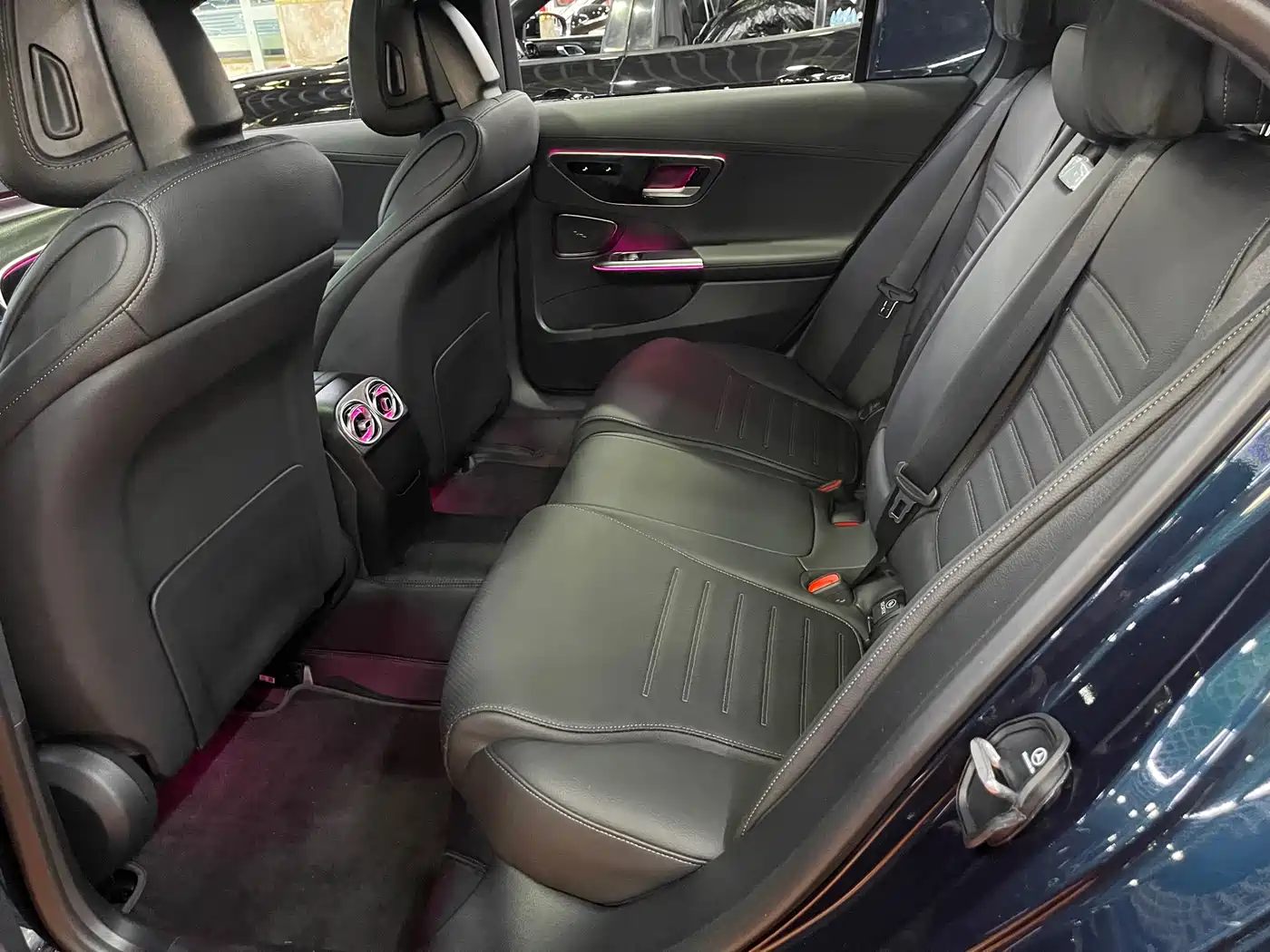 Mercedes-Benz C-Class 2024 Second Facelift C 260 L Sport фото 9