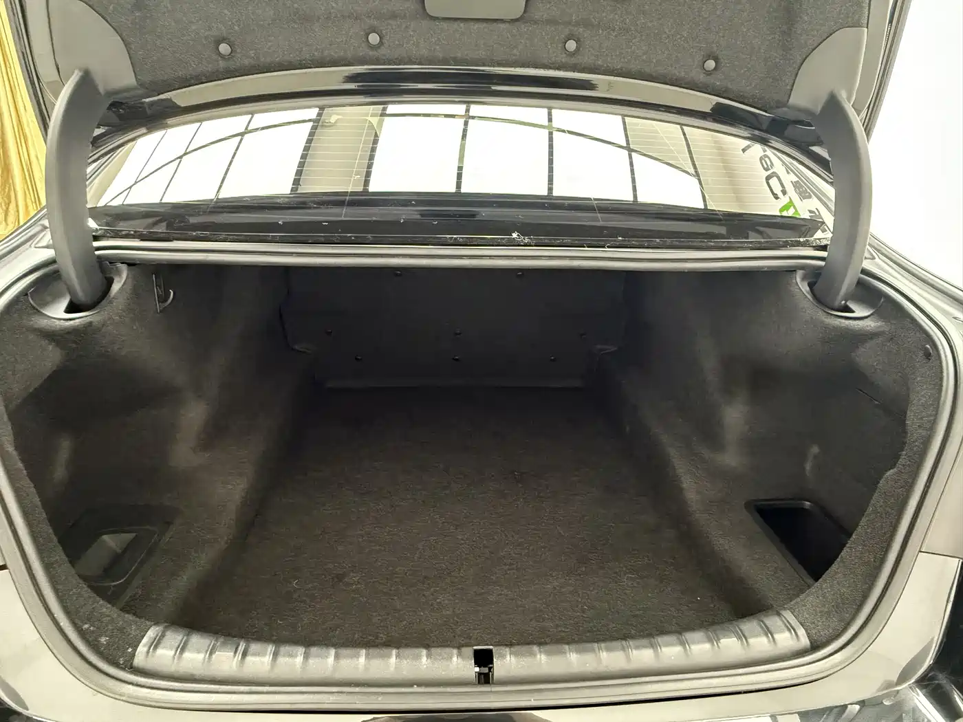 BMW 5 Series 2021 525Li M Sport Package фото 21