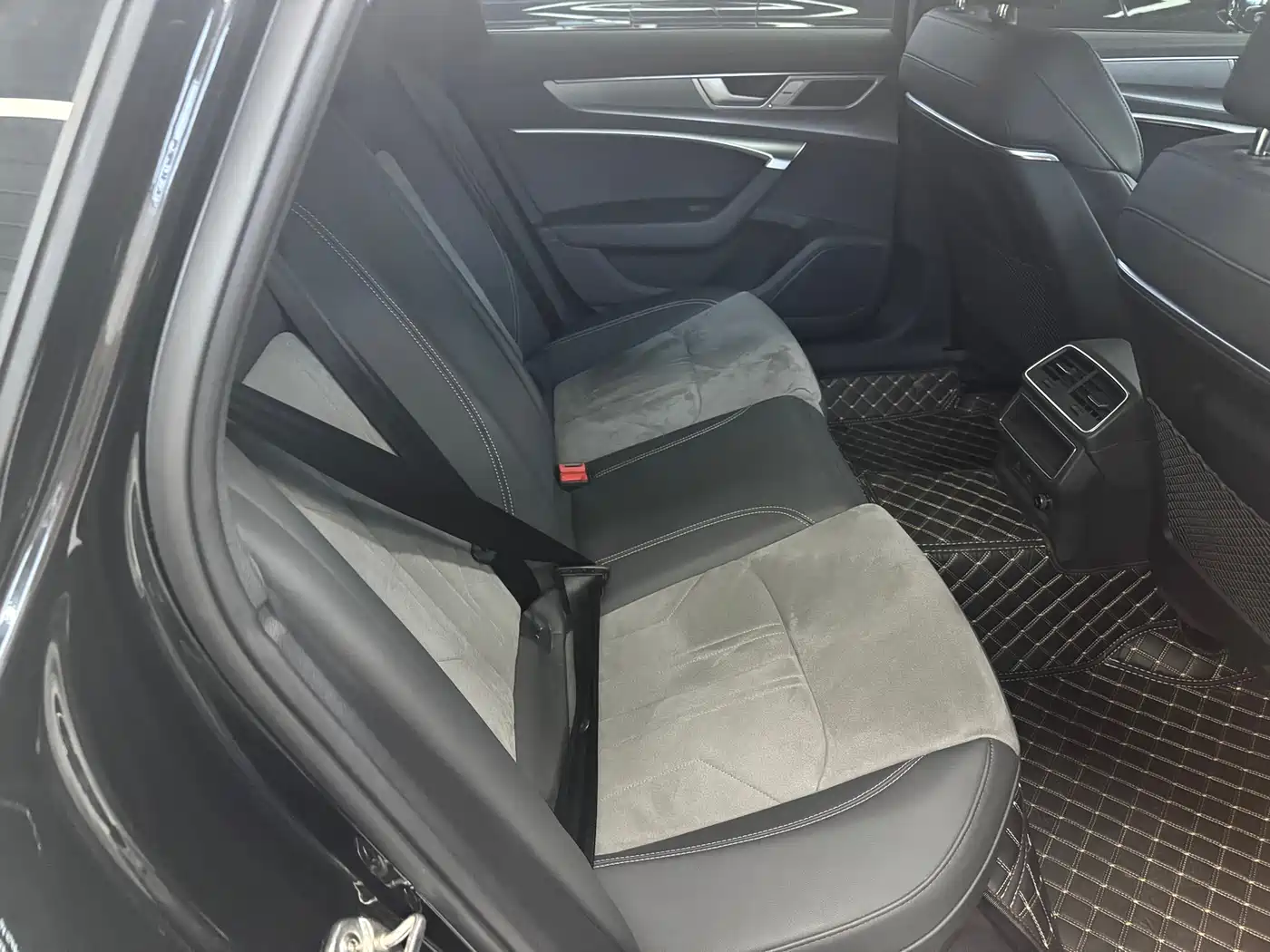 Audi A6L 2024 40 TFSI Luxury Dynamic фото 11