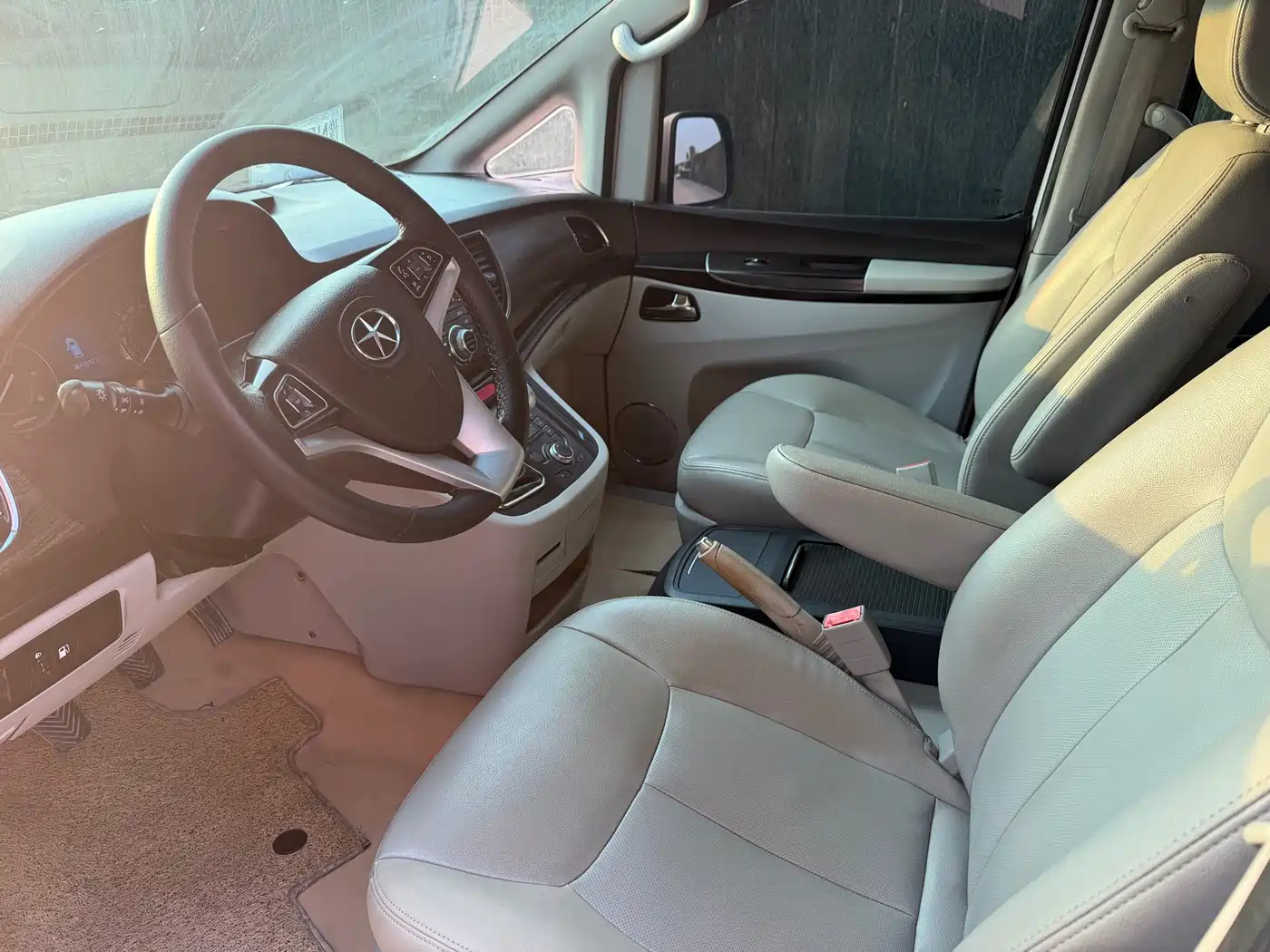 JAC Motors Refine M5 2015 2014 1.9T Diesel Manual Official Edition
