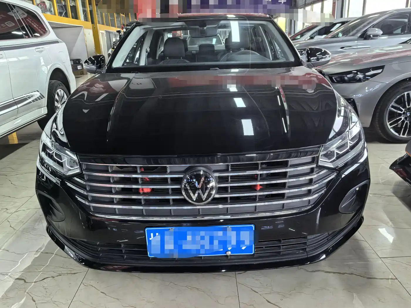 Volkswagen Lavida 2023 1.5L Auto Delight Edition фото 2