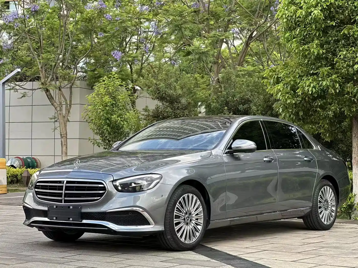 Mercedes-Benz E-Class 2021 E 300 L Fashion