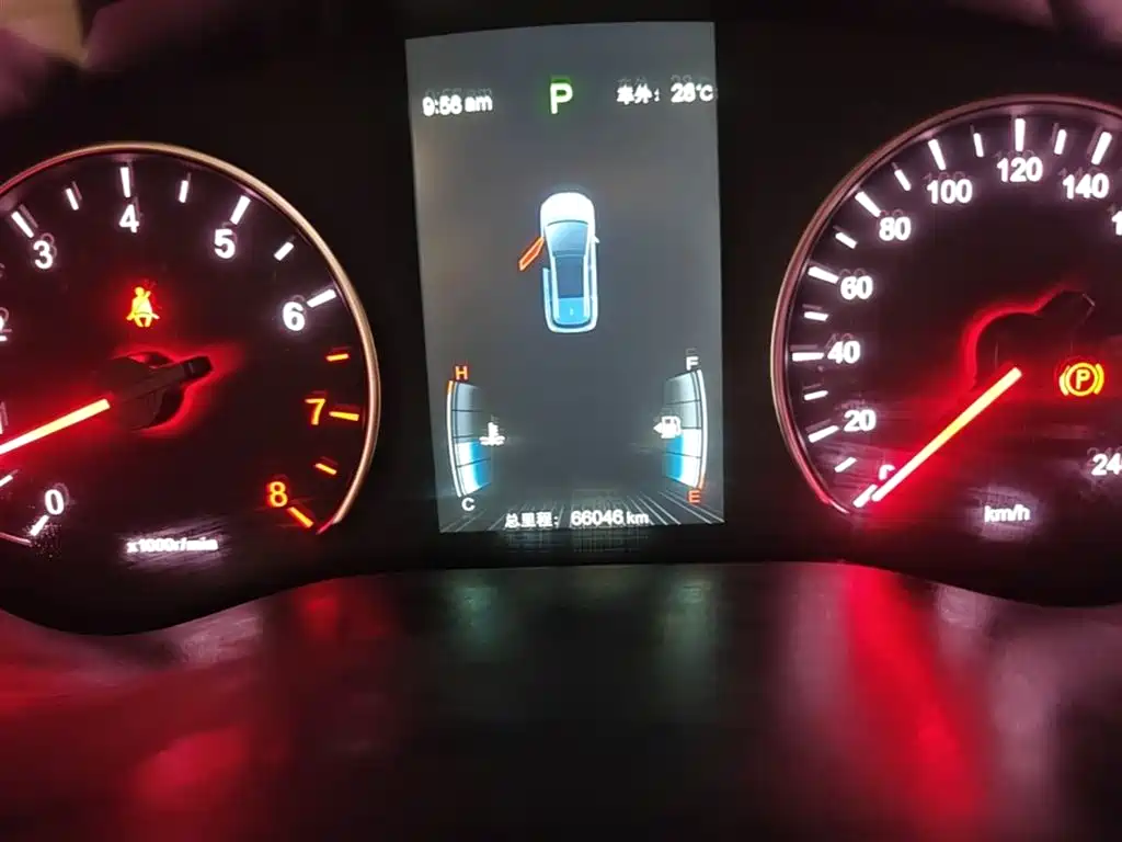 BYD Song MAX 2019 1.5T Auto Smart Connected Sunroof 6-seater China VI фото 12