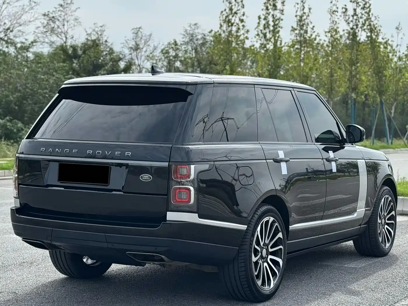 Land Rover Range Rover 2019 3.0 SCV6 Heritage Edition фото 12