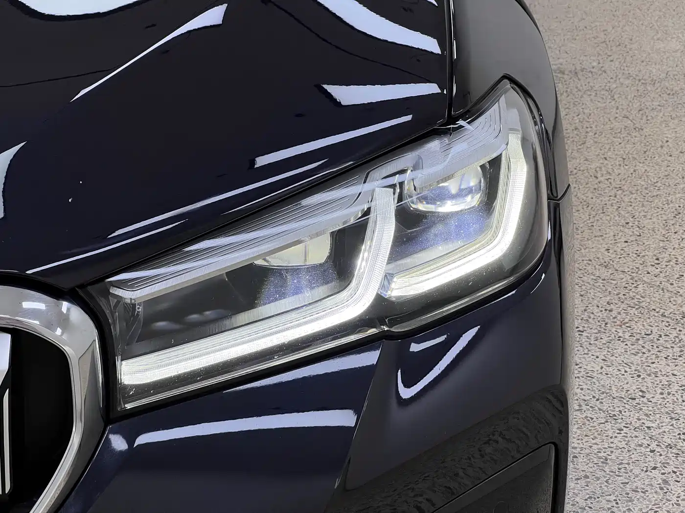 BMW 5 Series 2022 Facelift 530Li Leading M Sport Package фото 24
