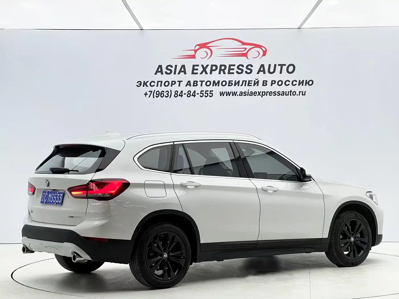 BMW X1 2021 sDrive20Li Fashion фото 4