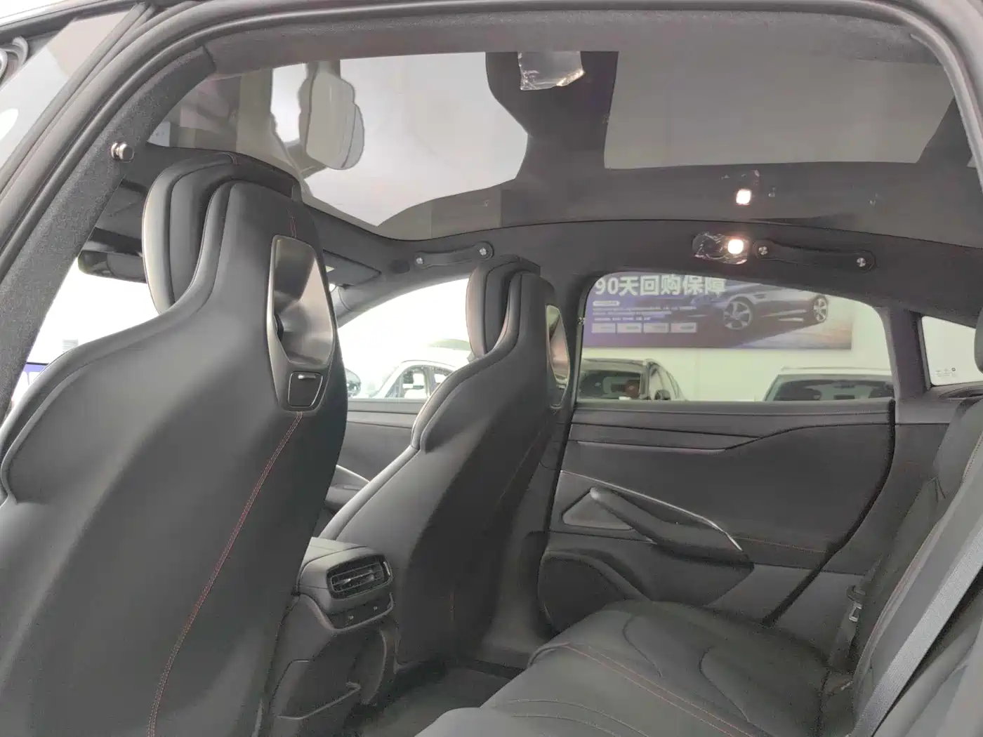Xiaomi Auto Xiaomi SU7 2024 RWD Long Range Intelligent Driving Edition фото 9