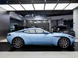 Фото 11 - Aston Martin DB11