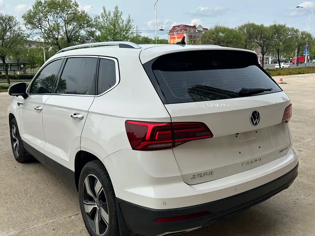 VOLKSWAGEN TUYUE