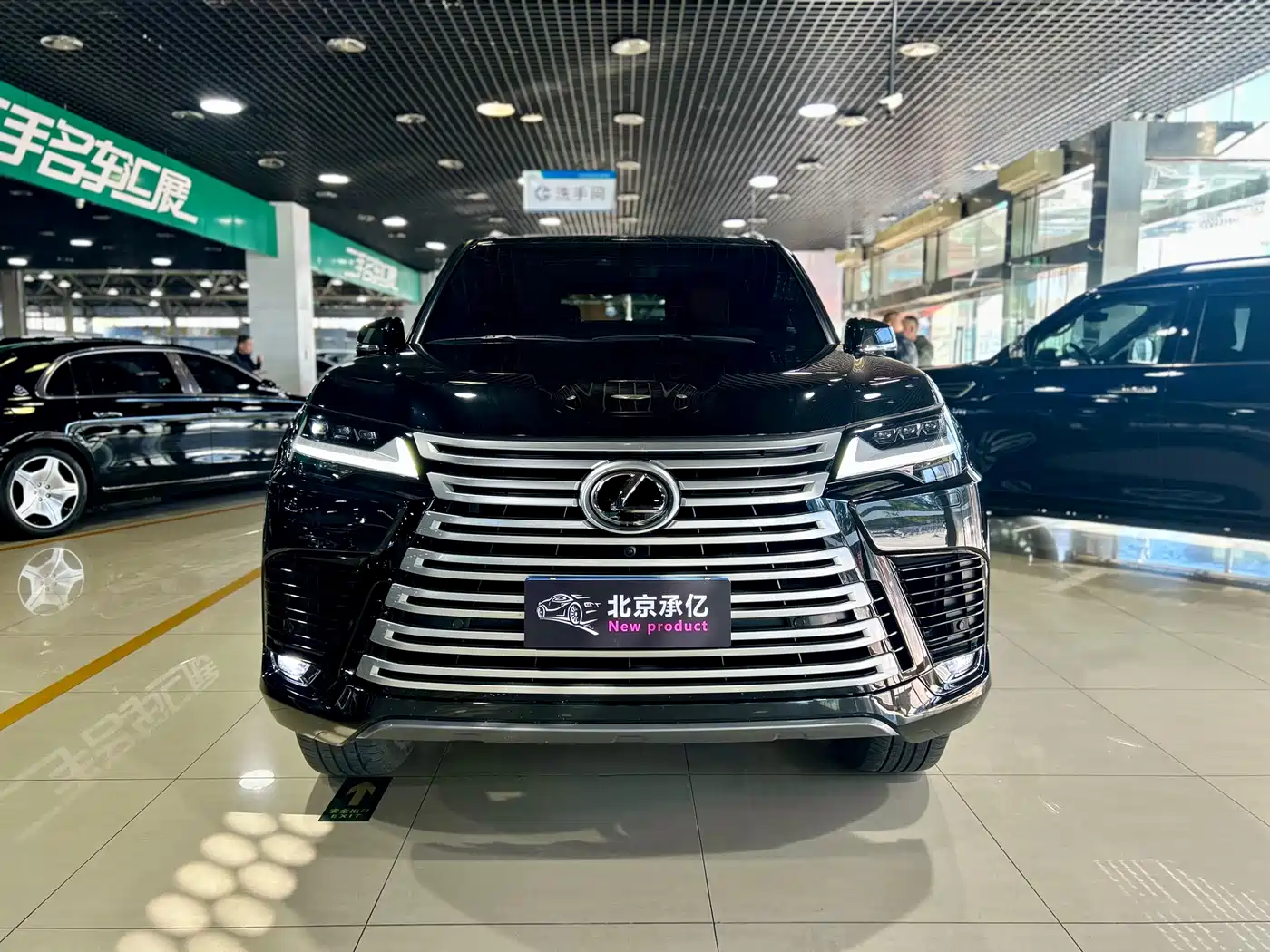 Lexus LX 2025 700h VIP World Edition фото 2