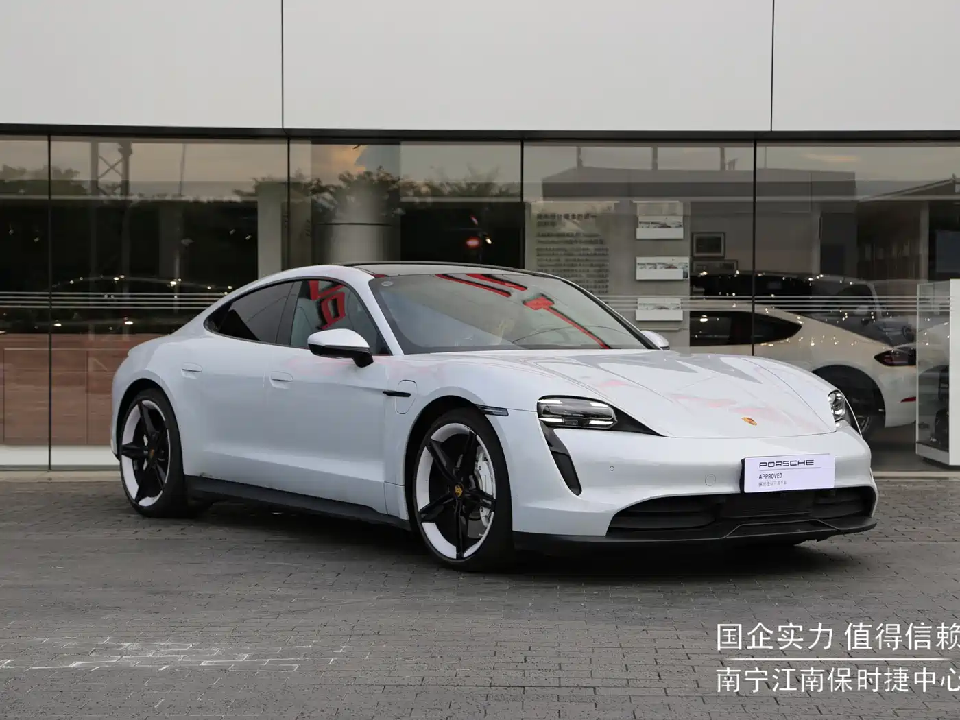 Porsche Taycan 2022 Taycan фото 2