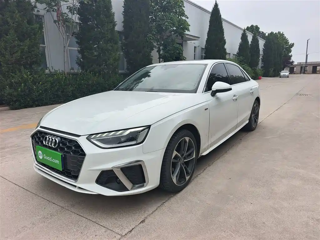 Audi A4L 2020 40 TFSI Fashion Dynamic Edition фото 2