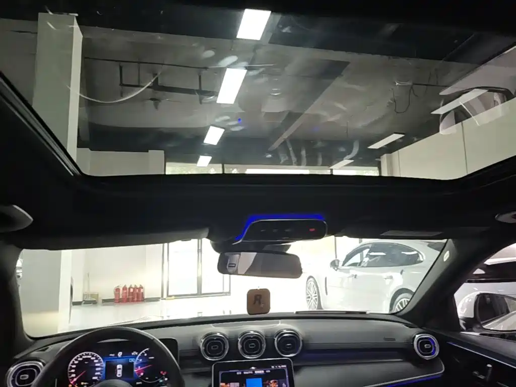Mercedes-Benz C-Class 2023 C 260 L Sport фото 18
