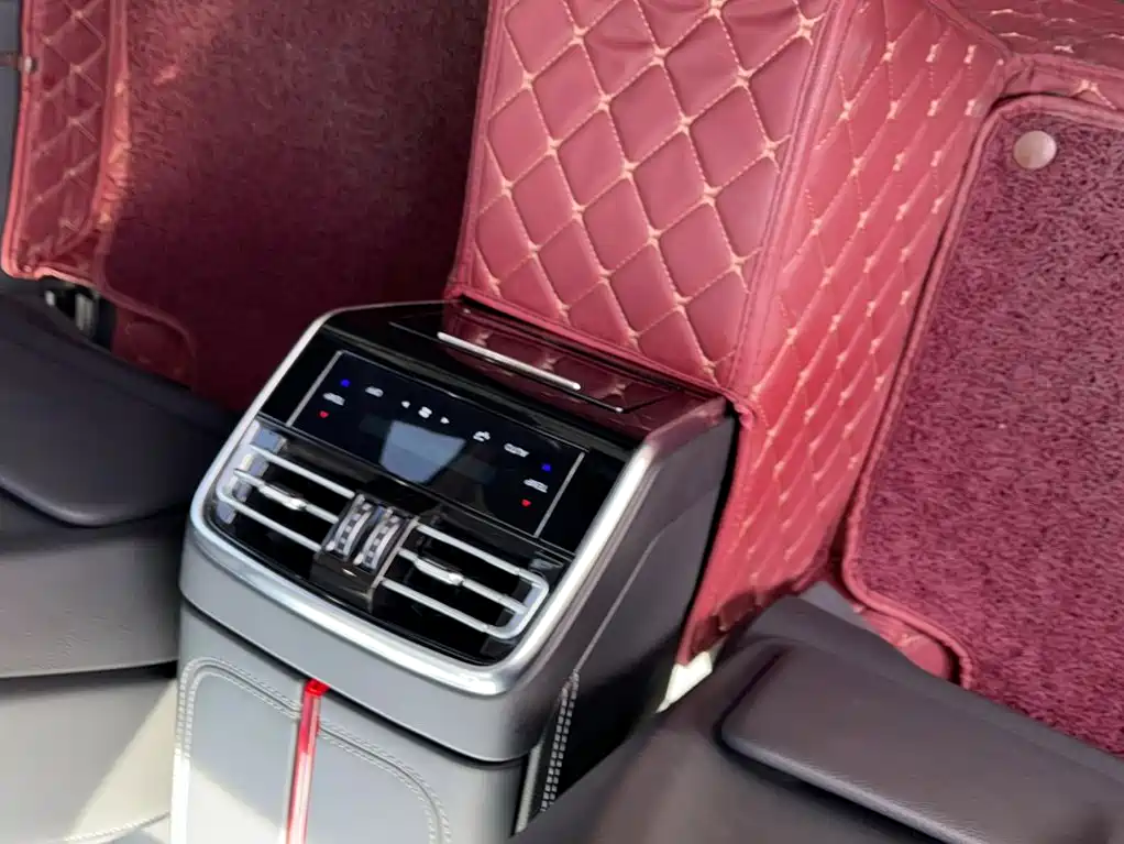 Hongqi H9 2021 2020 2.0T Smart Connection Qi Xiang Edition