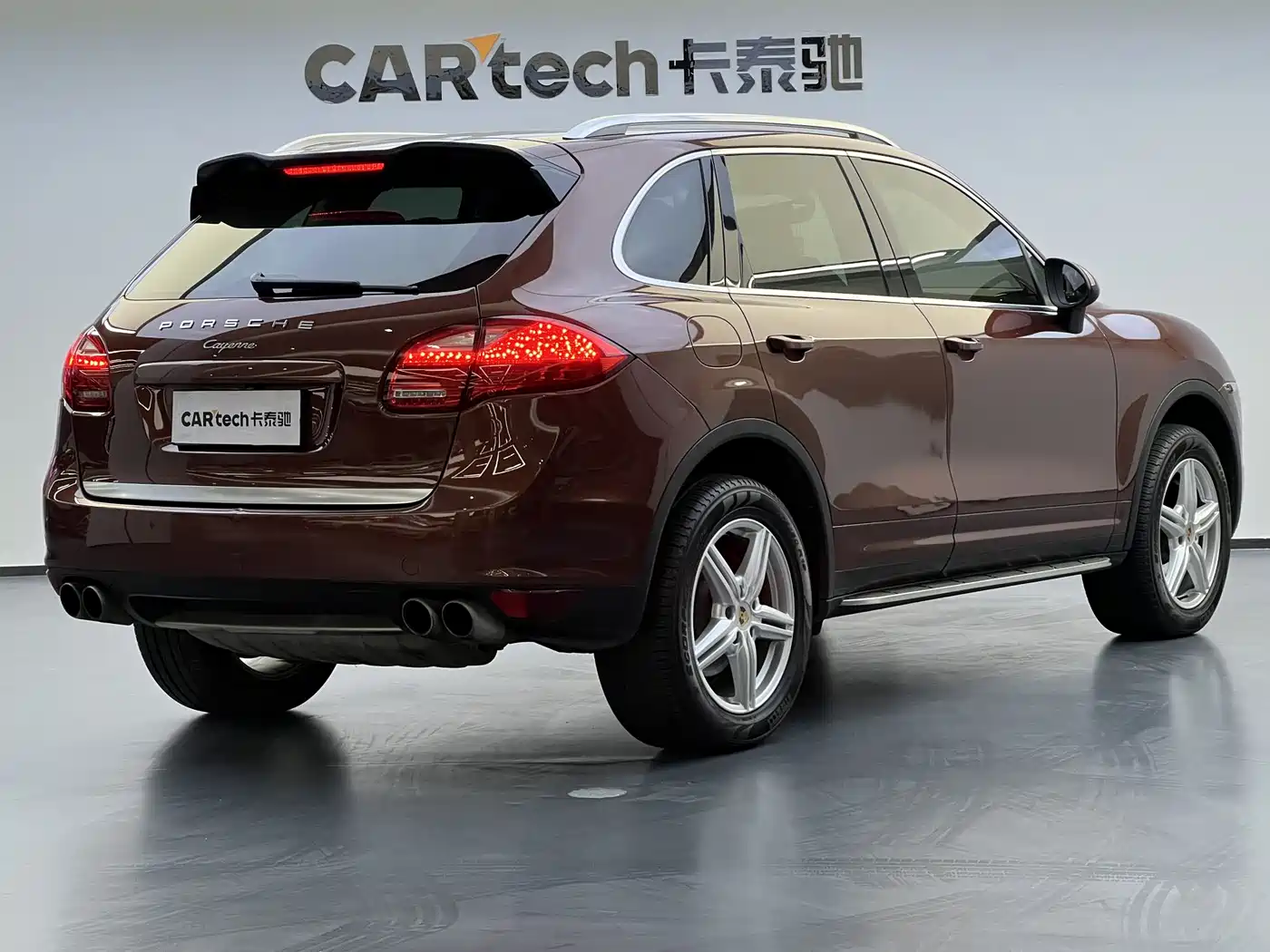 Porsche Cayenne 2011 Cayenne 3.0T фото 3