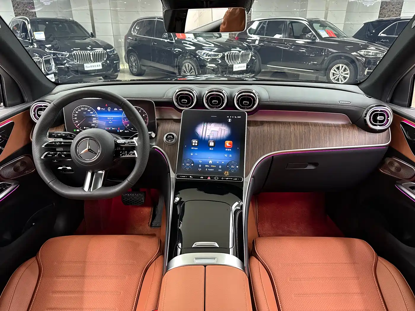 Mercedes-Benz GLC 2026 GLC 300 L 4MATIC Sport 5-Seater фото 14