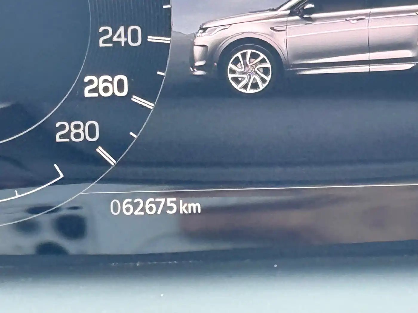 Land Rover Discovery Sport 2023 249PS R-Dynamic SE Performance Technology Version фото 18