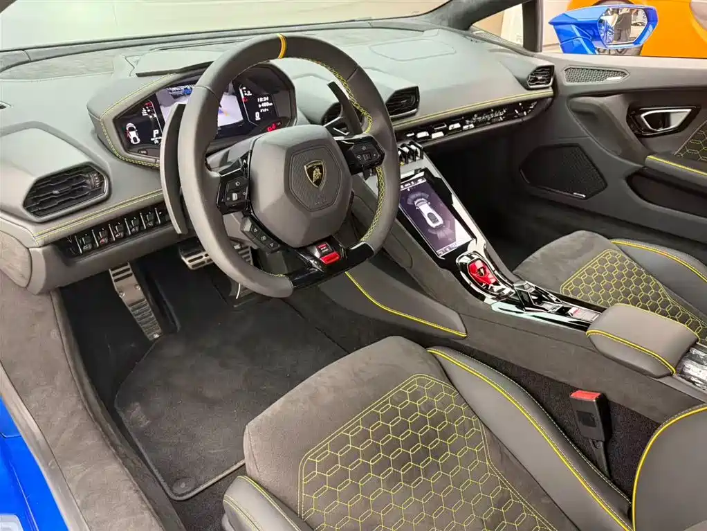 Lamborghini Huracán 2023 Huracán Tecnica фото 4
