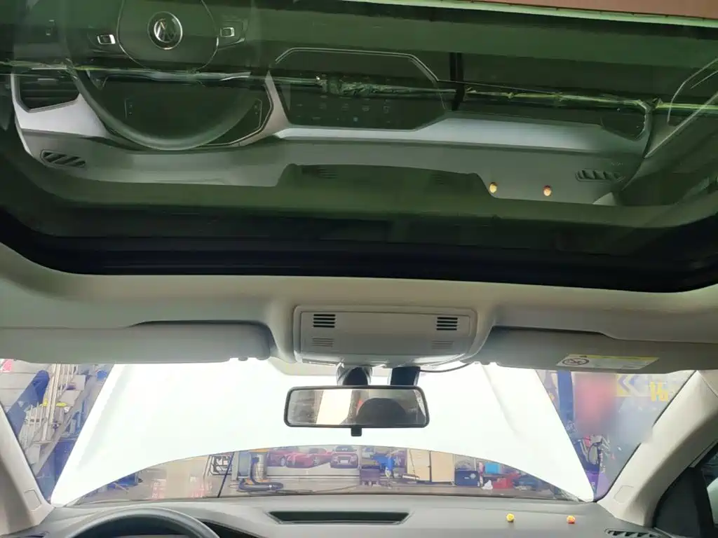 Photo 18 - Volkswagen T-Cross