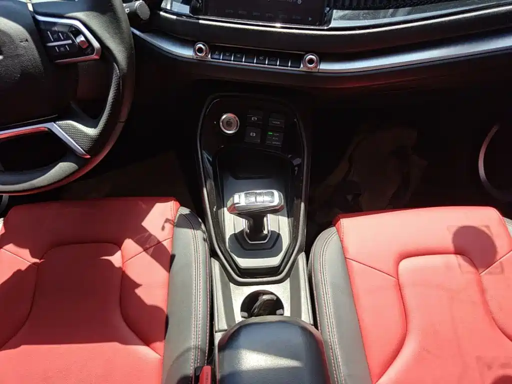 Haval H2s 2017 2017 Model Red Label 1.5T DCT Comfort