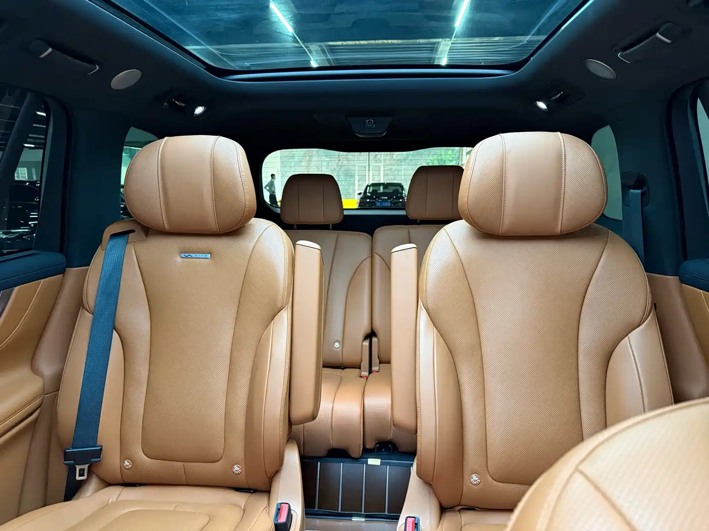 AITO Wenjie AITO M9 2024 Range Extender Ultra 52kWh 6-seater фото 19