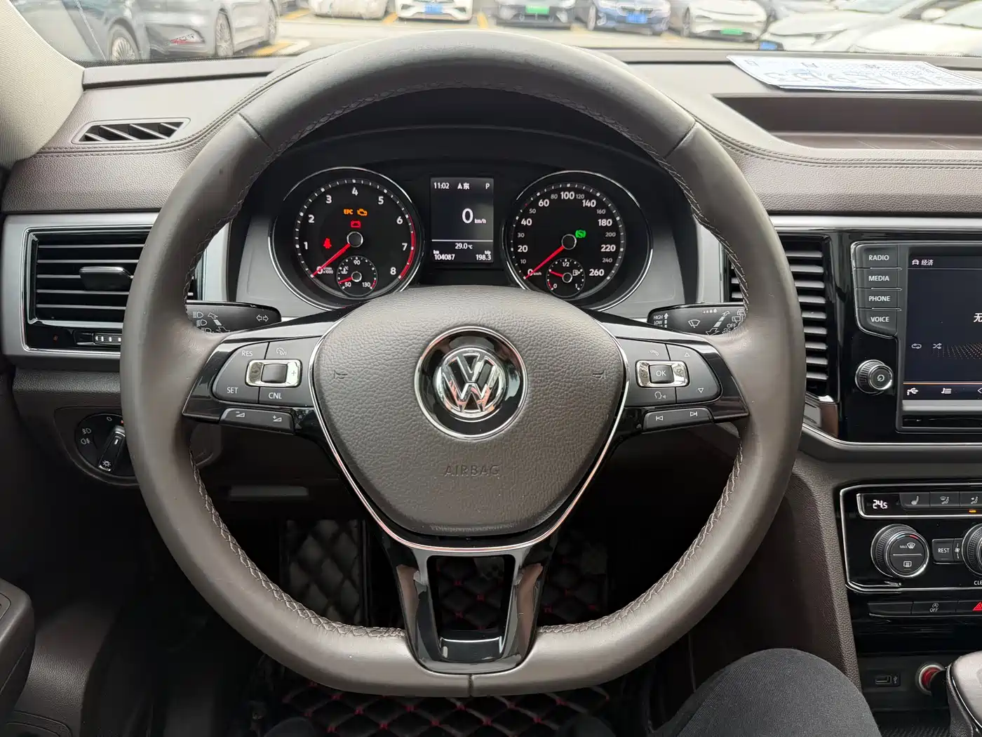 Volkswagen Teramont 2017 380TSI 4WD Luxury Edition фото 10