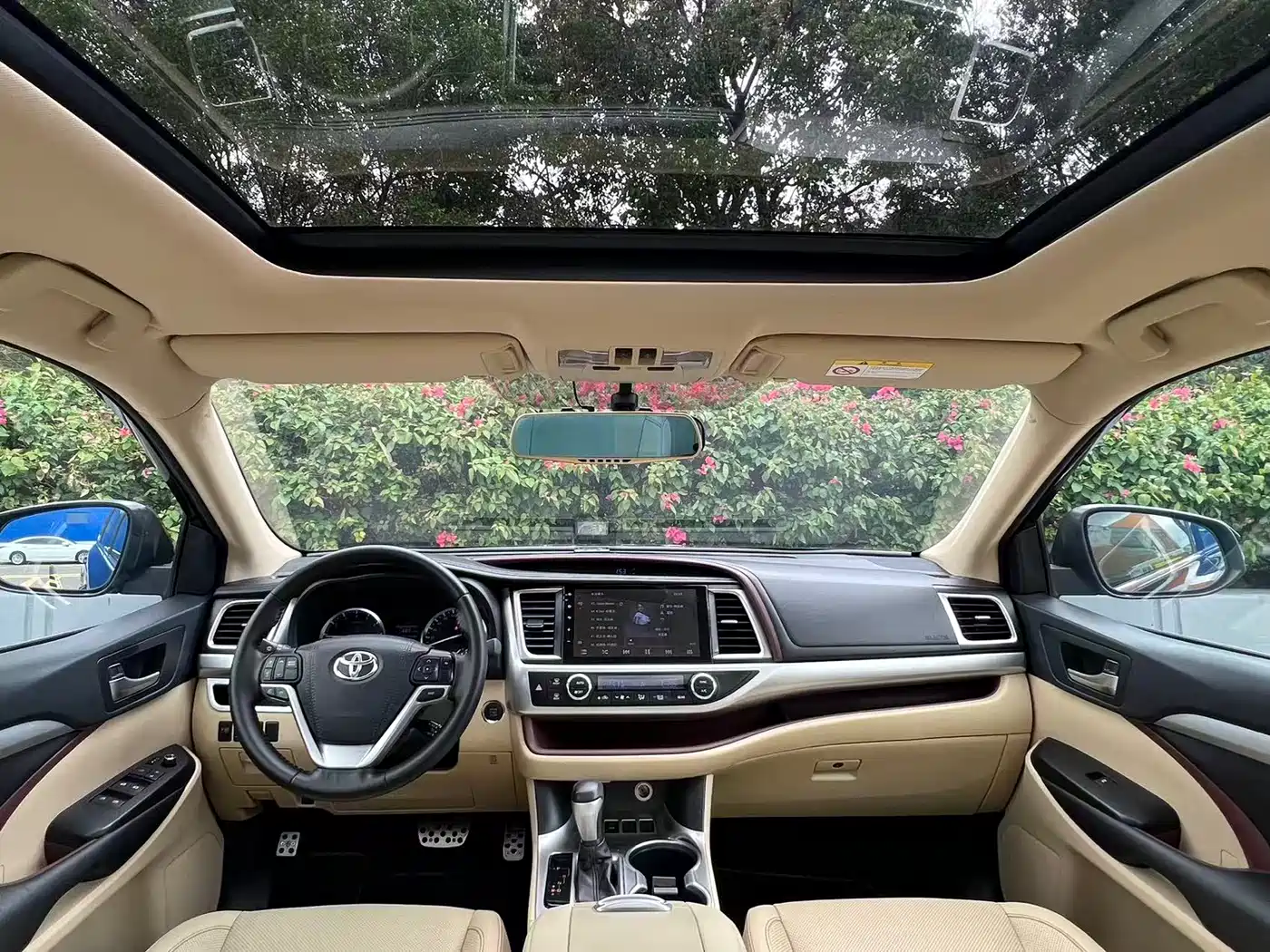 Toyota Highlander 2015 2.0T FWD Luxury Edition 7-seater фото 9