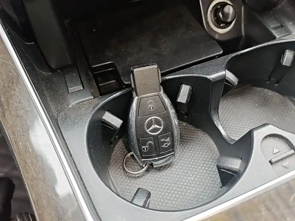 Mercedes-Benz GLC 2018 GLC 260 4MATIC Luxury фото 9