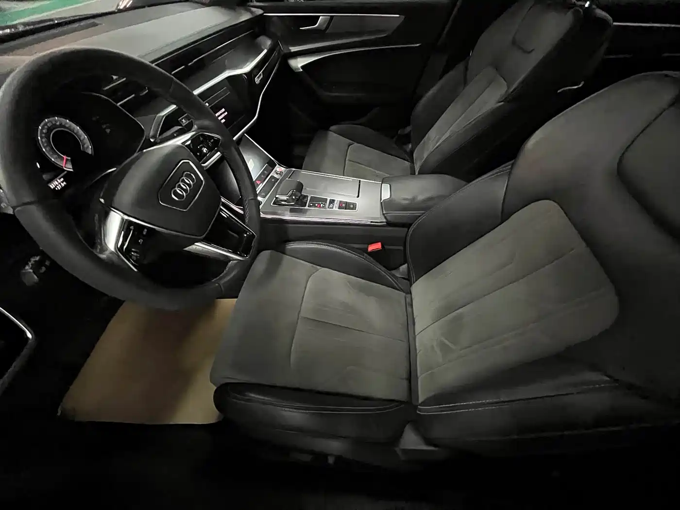 Audi A6L 2021 40 TFSI Luxury Sport фото 6